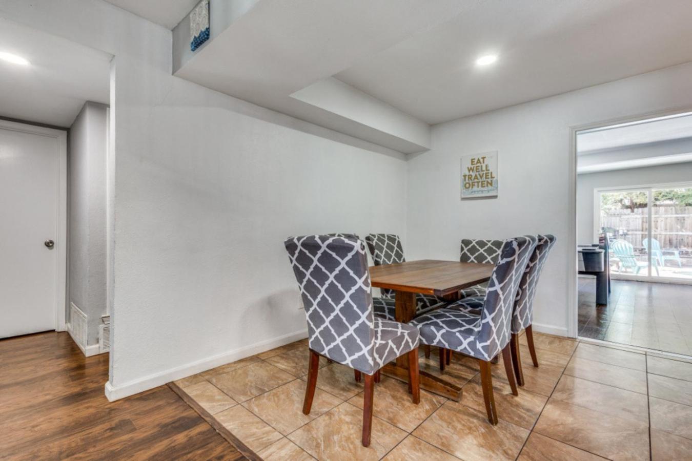 Pool! 2Gamerooms! Grill! Kingmaster! 刘易斯维尔 外观 照片